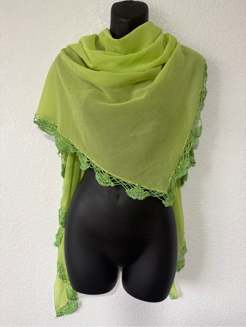 Vintage Whimsical Lime Green Sheer Triangle Scarf 💚✨